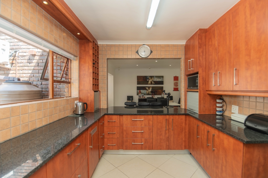 4 Bedroom Property for Sale in Lovemore Heights Estate Eastern Cape